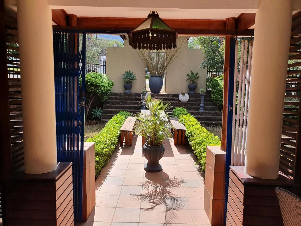 Sun Deck Lodge Hartbeespoort Bagian luar foto